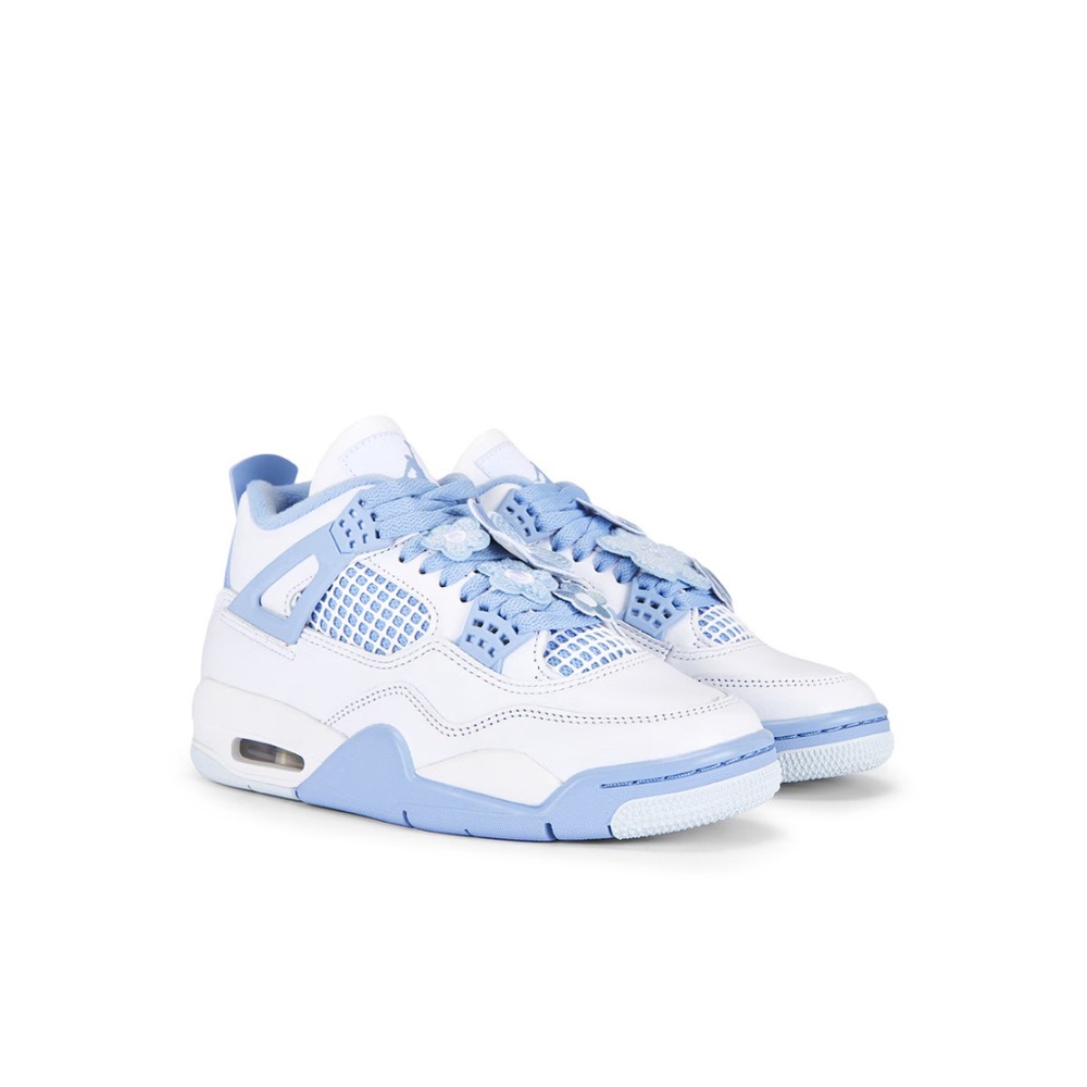 Air Jordan 4 Retro Sneaker in White & Blue
